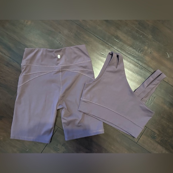 One-Shoulder Mauve Activewear Set Size Small - Picture 2 of 3